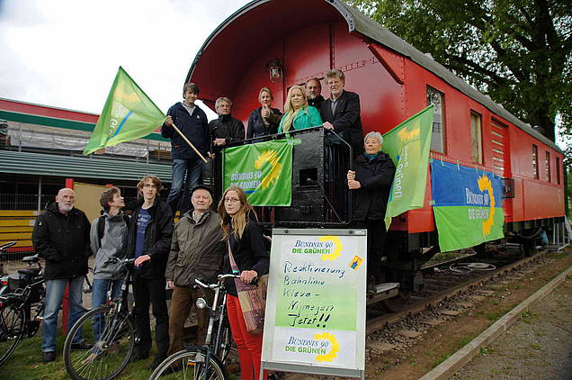 Grüne fordern Reaktivierung der Bahnlinie – „Frau Merkel, übernehmen Sie!“